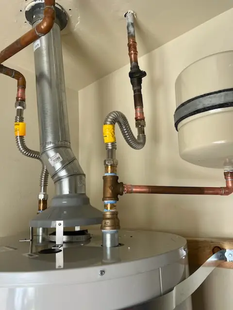 Water heater installation and plumbing repair in General Warren Village